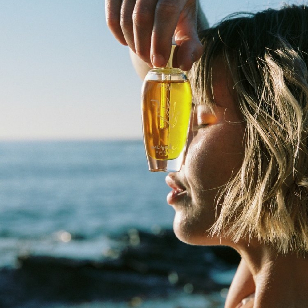 Meraki Nomad face oil